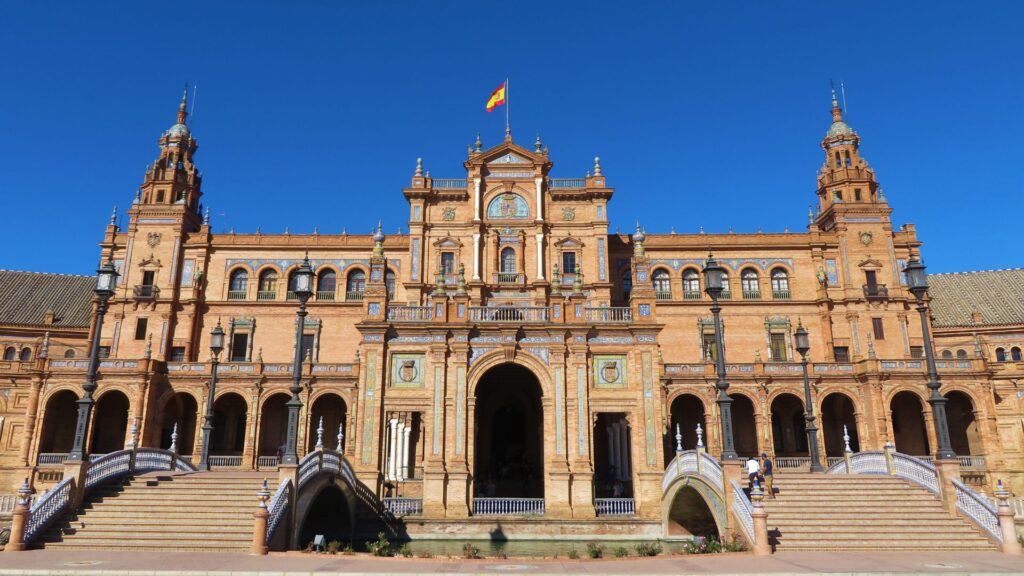 ¿Por qué crece la energía solar fotovoltaica en España? - Enaltia Solar