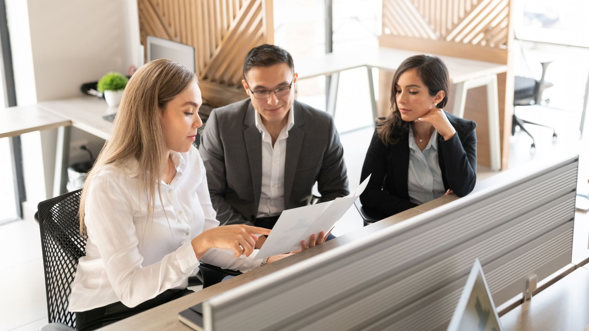 Analizamos el Estatuto de Consumidores Electrointensivos y su relación con las renovables - Enaltia Solar