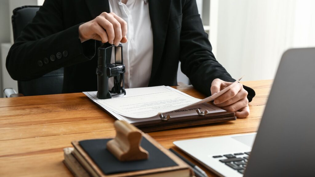 La tramitación administrativa de una instalación de autoconsumo solar - Enaltia Solar