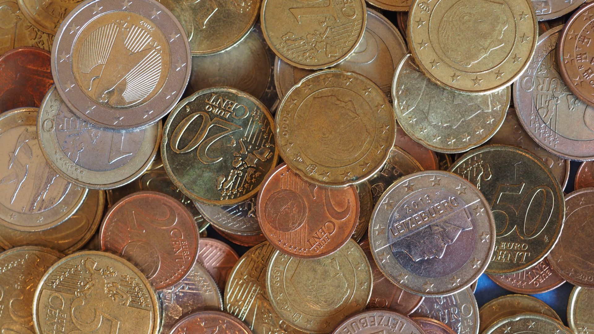 Los nuevos períodos de tarifas eléctricas y cómo sacarles el máximo partido con el autoconsumo - Enaltia Solar