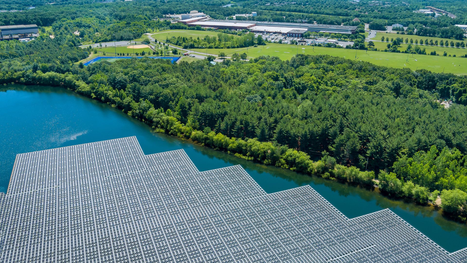 Energía solar fotovoltaica flotante - Enaltia Solar